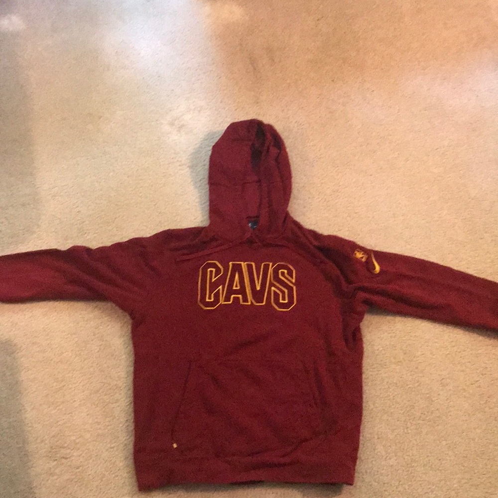 Red Cleveland Cavaliers sweatshirt